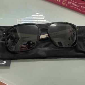 Oakley Matte Black Sunglasses with Dark Smoke Lenses